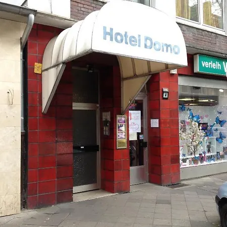 Domo Mondial מלון 2*