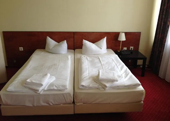 도모 몬디알 2* 뒤셀도르프