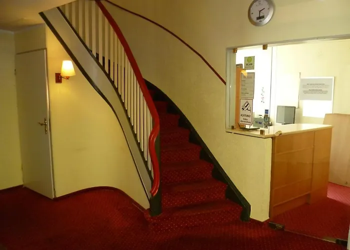 도모 몬디알 뒤셀도르프